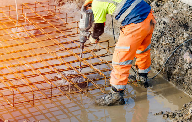 Best Custom Concrete Contractor  in Superior, WI